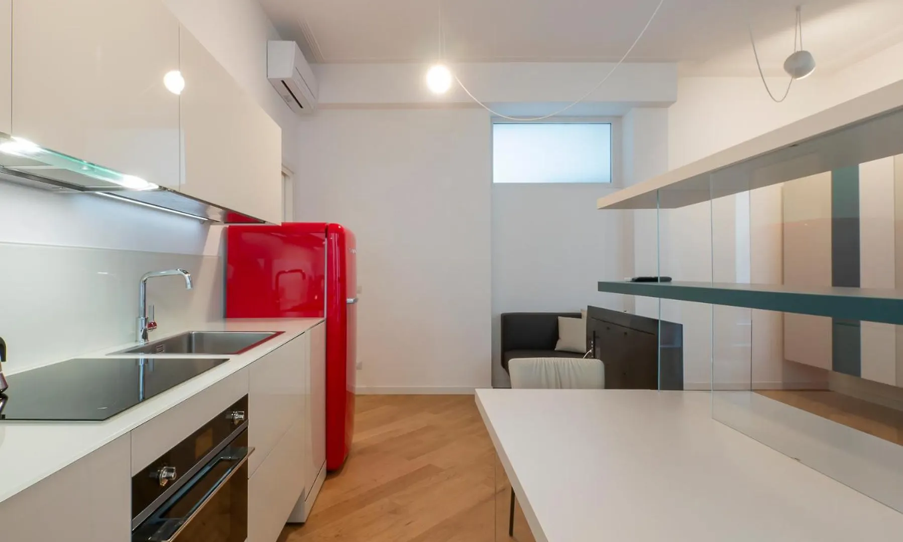 Duomo Elegant Flat Apartment Milan 0*,